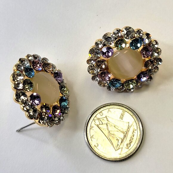 Multicolored Crystal Floral Earring - Picture 4 of 8